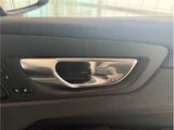 2024 Volvo XC60 Recharge Ultimate T6 AWD plug-in hybrid Sedan for sale, Japanese used car export - photo 26 of 59 | GULJI TRADERS