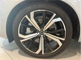 2024 Volvo XC60 Recharge Ultimate T6 AWD plug-in hybrid Sedan for sale, Japanese used car export - photo 44 of 59 | GULJI TRADERS