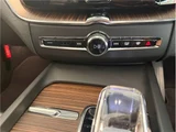 2024 Volvo XC60 Recharge Ultimate T6 AWD plug-in hybrid Sedan for sale, Japanese used car export - photo 58 of 59 | GULJI TRADERS