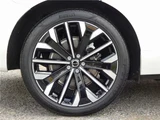 2025 Volvo XC60 Hybrid Sedan for sale, Japanese used car export - photo 66 of 67 | GULJI TRADERS