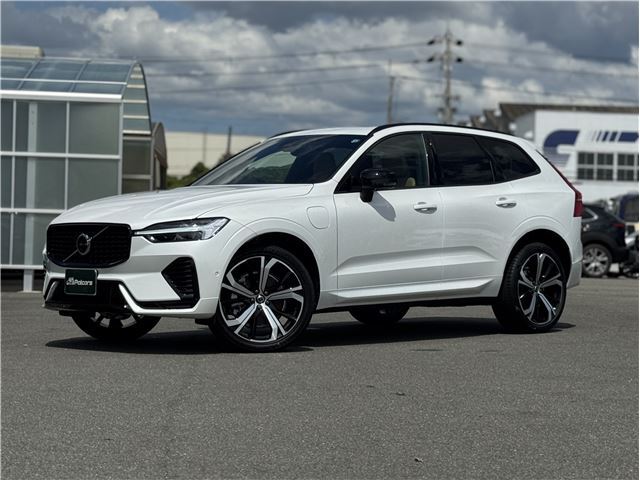 2025 Volvo XC60 T6 AWD Hybrid - photo 1 2025 Volvo XC60 T6 AWD Hybrid Sedan for sale, Japanese used car export | GULJI TRADERS