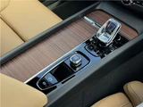 2025 Volvo XC60 T6 AWD Hybrid Sedan for sale, Japanese used car export - photo 12 of 39 | GULJI TRADERS
