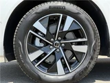 2025 Volvo XC60 B5 AWDBowers&Wilkins Sedan for sale, Japanese used car export - photo 13 of 77 | GULJI TRADERS