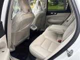 2025 Volvo XC60 XC60 B5 AWD 4WD Sedan for sale, Japanese used car export - photo 23 of 24 | GULJI TRADERS