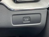 2025 Volvo XC60 XC60 B5 AWD 4WD Sedan for sale, Japanese used car export - photo 13 of 23 | GULJI TRADERS