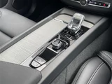 2025 Volvo XC60 XC60 B5 AWD 4WD Sedan for sale, Japanese used car export - photo 14 of 23 | GULJI TRADERS