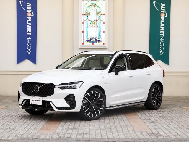 2025 Volvo XC60 T6 AWD - photo 1 2025 Volvo XC60 T6 AWD Sedan for sale, Japanese used car export - photo 1 of 9 | GULJI TRADERS