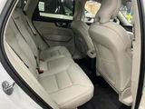 2025 Volvo XC60 T6 AWD Sedan for sale, Japanese used car export - photo 6 of 9 | GULJI TRADERS