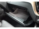 2026 Volvo XC60 B5 AWD Sedan for sale, Japanese used car export - photo 56 of 61 | GULJI TRADERS