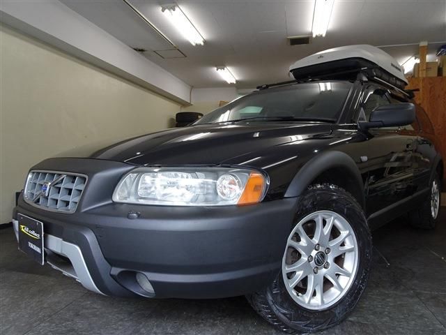 2005 Volvo XC70 4W 2.5T Sedan for sale, Japanese used car export - photo 1 of 24 | GULJI TRADERS