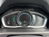 2015 Volvo XC70 XC70 T5 AWD 4WD Sedan for sale, Japanese used car export - photo 8 of 22 | GULJI TRADERS