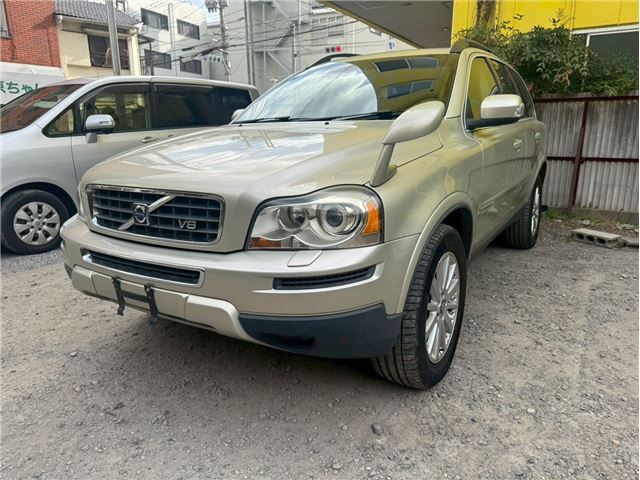 2007 Volvo XC90 V8TEAWD 4WD Sedan for sale, Japanese used car export - photo 1 of 55 | GULJI TRADERS