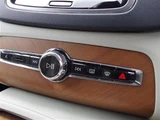 2019 Volvo XC90 XC90 D5 AWD 4WD Sedan for sale, Japanese used car export - photo 18 of 24 | GULJI TRADERS