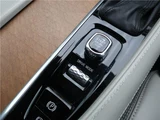 2020 Volvo XC90 D5 AWD Sedan for sale, Japanese used car export - photo 22 of 30 | GULJI TRADERS