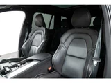 2021 Volvo XC90 B6 AWD 4WD Sedan for sale, Japanese used car export - photo 41 of 80 | GULJI TRADERS