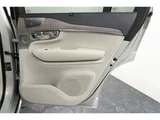 2021 Volvo XC90 B6 AWD 4WD Sedan for sale, Japanese used car export - photo 37 of 80 | GULJI TRADERS