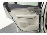 2021 Volvo XC90 B6 AWD 4WD Sedan for sale, Japanese used car export - photo 41 of 80 | GULJI TRADERS