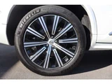 2021 Volvo XC90 B6 AWD 4WD Sedan for sale, Japanese used car export - photo 28 of 30 | GULJI TRADERS