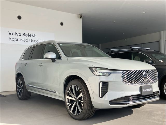 2021 Volvo XC90 - photo 1 2021 Volvo XC90 Sedan for sale, Japanese used car export - photo 1 of 17 | GULJI TRADERS