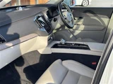2021 Volvo XC90 XC90 B6 AWD 4WD Sedan for sale, Japanese used car export - photo 19 of 24 | GULJI TRADERS