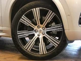 2021 Volvo XC90 PHV T8 AWD Sedan for sale, Japanese used car export - photo 6 of 9 | GULJI TRADERS