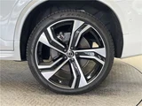 2023 Volvo XC90 T8 AWD Hybrid Sedan for sale, Japanese used car export - photo 22 of 30 | GULJI TRADERS