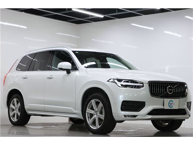 2023 Volvo XC90 B5 AWD Sedan for sale, Japanese used car export - photo 1 of 75 | GULJI TRADERS