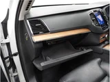 2023 Volvo XC90 B5 AWD Sedan for sale, Japanese used car export - photo 38 of 75 | GULJI TRADERS