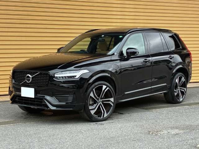 2023 Volvo XC90 - photo 1 2023 Volvo XC90 Sedan for sale, Japanese used car export - photo 1 of 14 | GULJI TRADERS