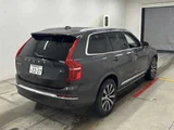 2023 Volvo XC90 4WD Sedan for sale, Japanese used car export - photo 5 of 7 | GULJI TRADERS