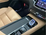 2024 Volvo XC90 Ultra T8 AWD plug-in hybrid Sedan for sale, Japanese used car export - photo 10 of 61 | GULJI TRADERS