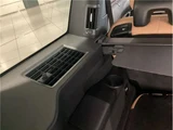 2024 Volvo XC90 Ultra T8 AWD plug-in hybrid Sedan for sale, Japanese used car export - photo 40 of 61 | GULJI TRADERS