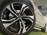 2024 Volvo XC90 T8 AWD plug-in hybrid Sedan for sale, Japanese used car export - photo 19 of 20 | GULJI TRADERS