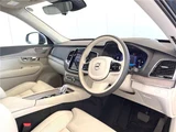 2024 Volvo XC90 B5 AWD Sedan for sale, Japanese used car export - photo 17 of 30 | GULJI TRADERS