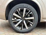 2025 Volvo XC90 Sedan for sale, Japanese used car export - photo 14 of 64 | GULJI TRADERS