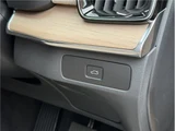 2025 Volvo XC90 Sedan for sale, Japanese used car export - photo 34 of 64 | GULJI TRADERS