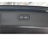 2025 Volvo XC90 B5 AWD Sedan for sale, Japanese used car export - photo 17 of 61 | GULJI TRADERS