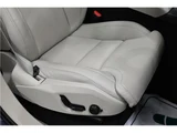 2025 Volvo XC90 B5 AWD Sedan for sale, Japanese used car export - photo 26 of 61 | GULJI TRADERS