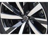 2025 Volvo XC90 B5 AWD Sedan for sale, Japanese used car export - photo 27 of 36 | GULJI TRADERS