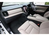 2025 Volvo XC90 B5 AWD Sedan for sale, Japanese used car export - photo 31 of 36 | GULJI TRADERS