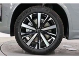 2026 Volvo XC90 B5 AWD Sedan for sale, Japanese used car export - photo 8 of 40 | GULJI TRADERS