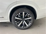2026 Volvo XC90 B5 AWD Sedan for sale, Japanese used car export - photo 5 of 17 | GULJI TRADERS